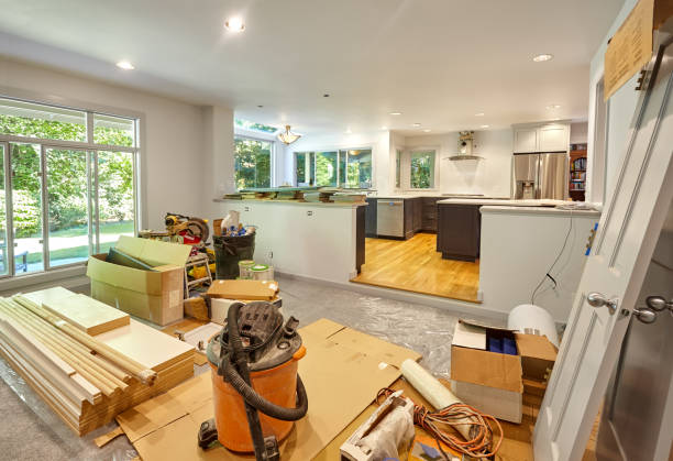 Professional Cabinet Refacing technician working in Saint Bonifacius, MN
